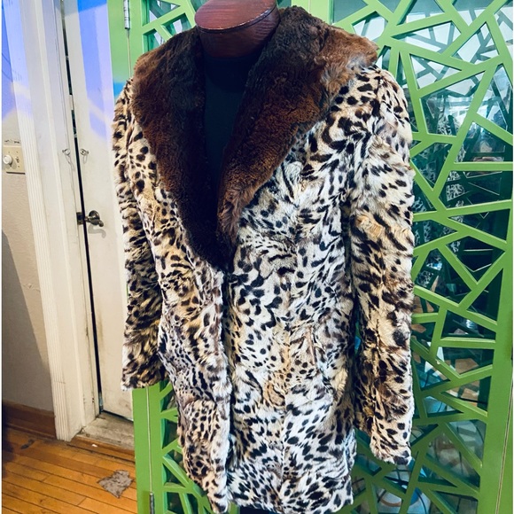 Vintage Genuine Leopard Leg Fur Overcoat w/ Sheared Beaver Collar Luxury Lining - Picture 3 of 13